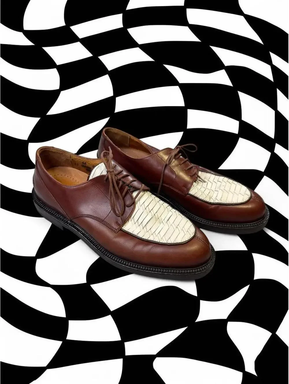 Johnston & Murphy Brown leather oxfords with a vintage vibe